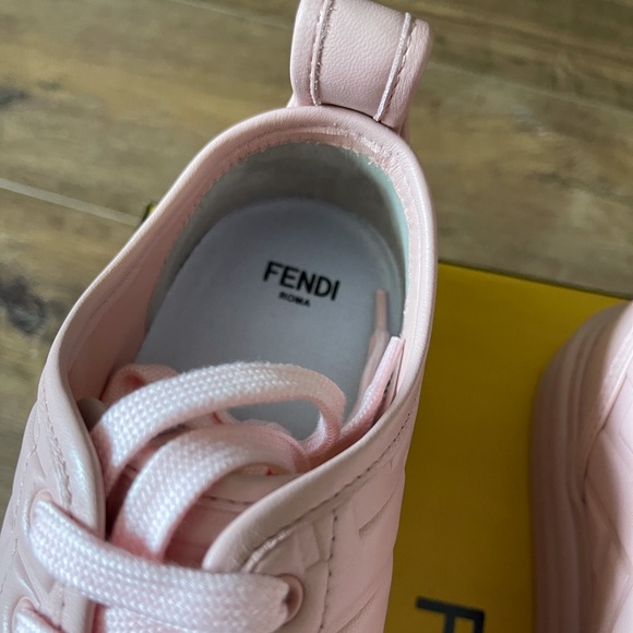 FENDI-AUTHENTIC NWT Pink Leather HighRise Sneakers - Picture 11 of 15
